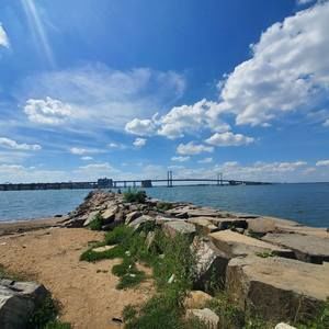 Meet your Posher, Desirie